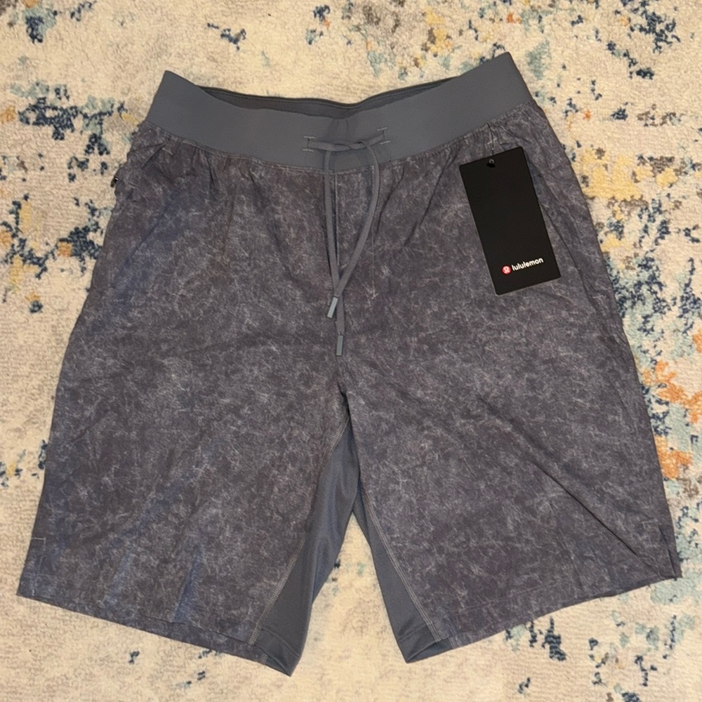 NWT! Men’s Lululemon T.H.E. Short 9”, Medium